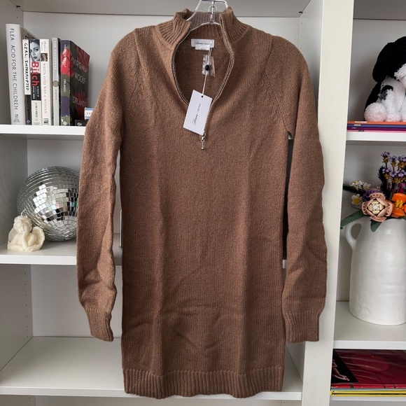 NWT LOVERS AND FRIENDS Anthea Sweater Dress in Camel - Picture 5 of 8
